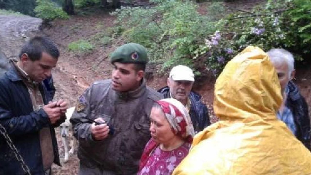 KAYBOLAN KADIN ERTESİ GÜN ORMANDA SAĞ BULUNDU