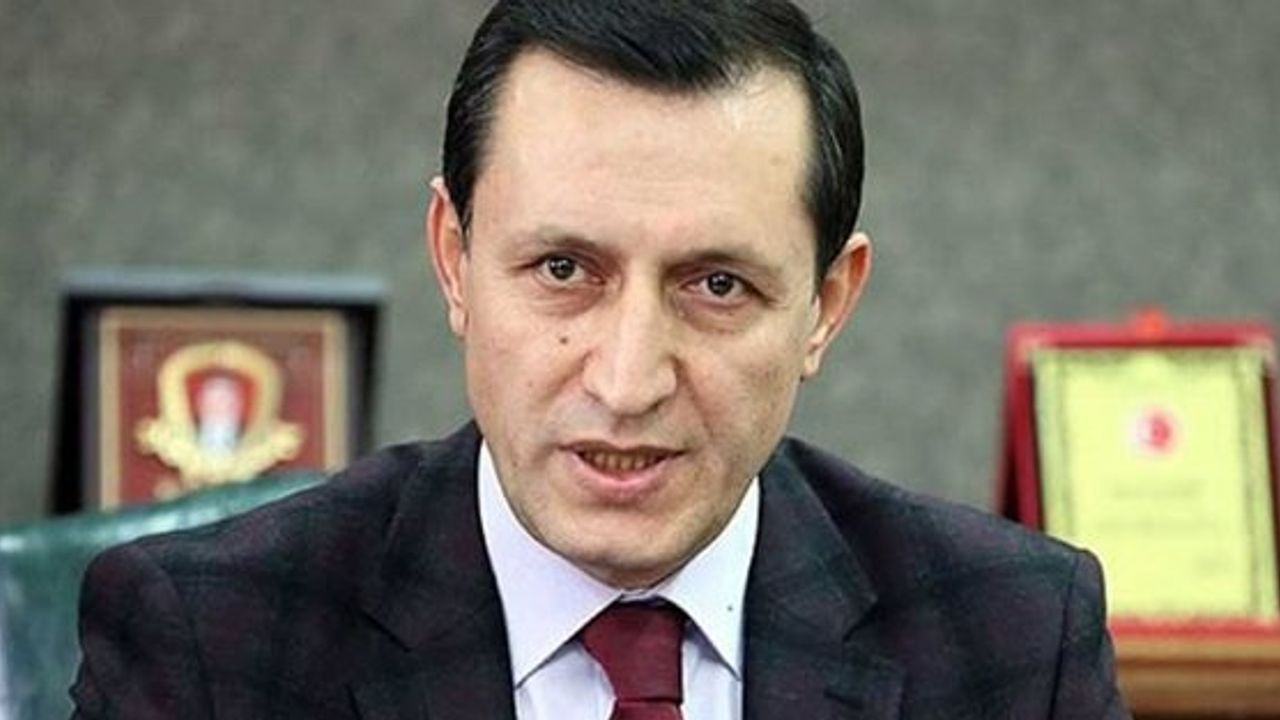 EMRULLAH İŞLER İÇİN DE AYNI ŞEY GEÇERLİ: 'YA O KİMİN VEKİLİ?