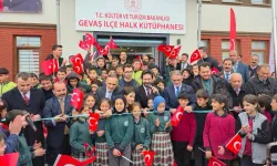 VAN’da 10 YENİ KÜTÜPHANE HİZMETE AÇILDI