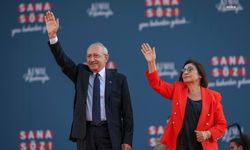 KILIÇDAROĞLU VE EŞİ TRAFİK KAZASI GEÇİRDİ