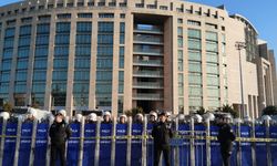 İMAMOĞLU: İFTİRAYA KARŞI HUKUKLA YANIT VERECEĞİZ
