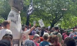 MÜNSTER’DE AŞIRI SAĞA KARŞI “NAZİLERE YER YOK” MİTİNGİ