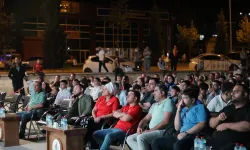 NEVŞEHİR BELEDİYESİ'nden MİLLİ MAÇLARA "AÇIK HAVA SİNEMASI"