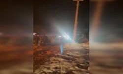 ŞANLIURFA'da ELEKTRİK KESİNTİSİ MAHALLELİYİ ÇILDIRTTI