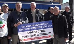 “EMEKLİNİN YÜZÜ GÜLMEDEN BU ÜLKEYE BAYRAM GELMEZ”