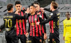 FENERBAHÇE, FATİH KARAGÜMRÜK'e 2-0 MAĞLUP OLDU