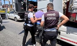 ADANA'DA BİR TIRDA 1 MİLYON 800 BİN UYUŞTURUCU HAP ELE GEÇİRİLDİ