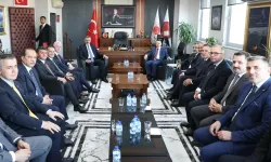 BAKAN ÇİFTÇİ VE GÜRLEK'TEN "ESENCILIS" HAMLESİ