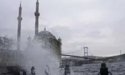 METEOROLOJİ UYARDI: "KUVVETLİ SAĞANAK GELİYOR"