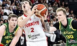 A MİLLİ ERKEK BASKETBOLCULARIMIZ LİTVANYA'YI 94-66 YENDİ