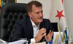 KKTC ULAŞTIRMA BAKANI ERHAN ARIKLI GÖREVDEN ALINDI
