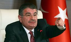 ESKİ BAKAN İDRİS NAİM ŞAHİN MAHKEMEDE İFADE VERDİ