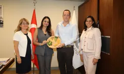 TÜRK KURU MEYVE SEKTÖRÜNDEN HİNDİSTAN'A TİCARET ATAĞI
