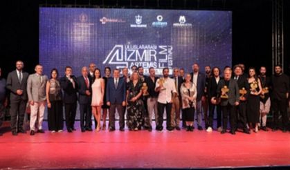 İZMİR'de ÖDÜLLÜ GECE