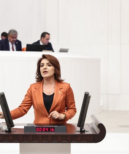 MUHALEFETİN VERDİĞİ BİN 300 KANUN TEKLİFİ REDDEDİLDİ