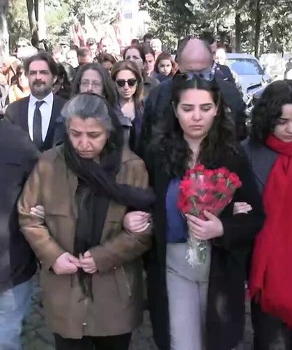 12. YILDÖNÜMÜNDE BERKİN ELVAN MEZARI BAŞINDA ANILDI