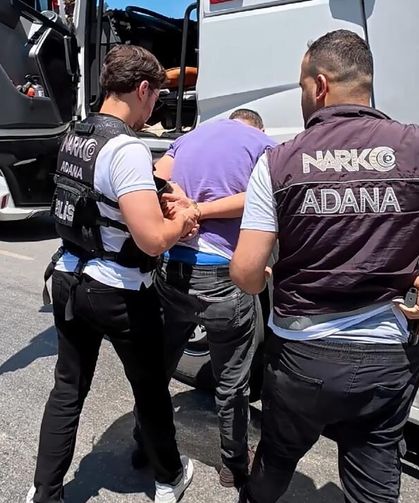 ADANA'DA BİR TIRDA 1 MİLYON 800 BİN UYUŞTURUCU HAP ELE GEÇİRİLDİ