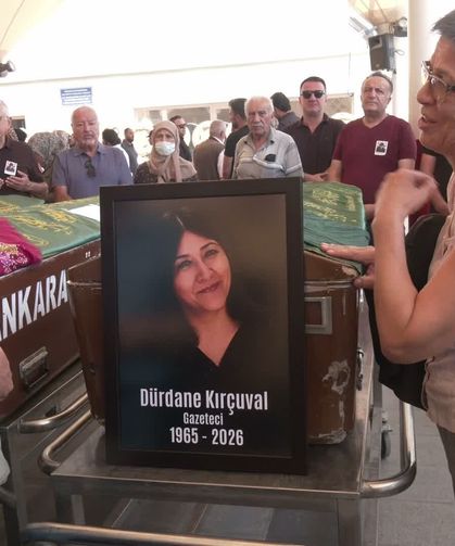 GAZETECİ DÜRDANE KIRÇUVAL ANKARA'DA EBEDİYETE UĞURLANDI