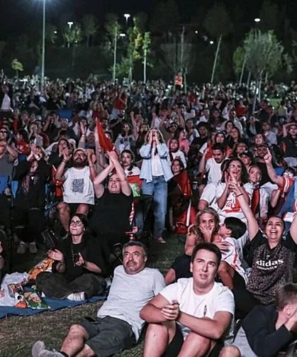 ANKARALILARA FİLENİN SULTANLARI İÇİN DEV EKRANDA SEYİR ŞÖLENİ
