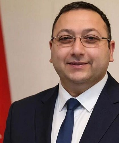 ÜSKÜDAR BELEDİYESİ BAŞKAN VEKİLLİĞİ AKP'YE GİTTİ