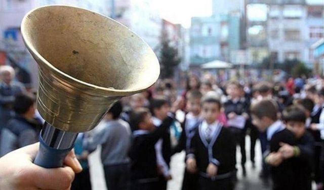 20 MİLYON ÖĞRENCİNİN DERS ZİLİ BUGÜN ÇALACAK