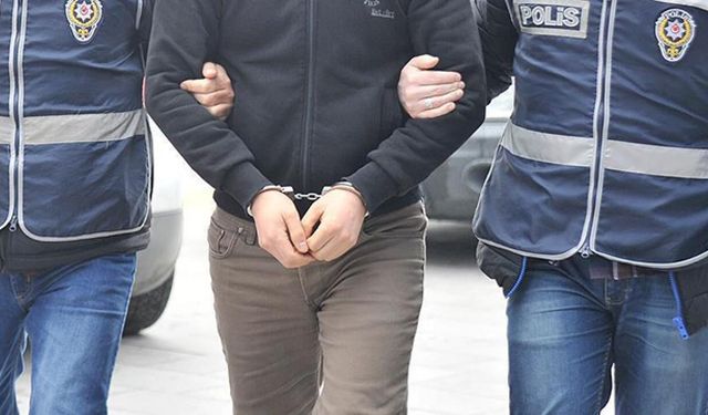 İZMİR'de 9 KİŞİ FETÖ'den GÖZALTINDA