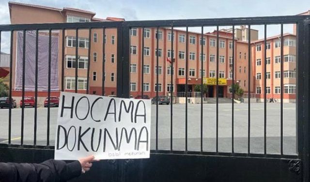 ÖĞRENCİLERDEN ÖĞRETMENLERİNE DESTEK