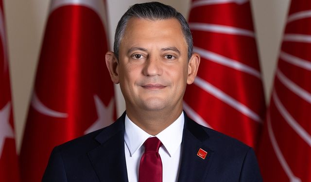 ÖZGÜR ÖZEL YENİDEN CHP GENEL BAŞKANI