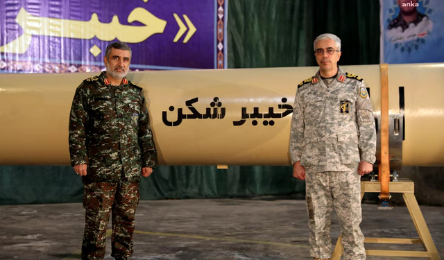 İSRAİL, İRAN'IN KOMUTA KADEMESİNİ VURDU