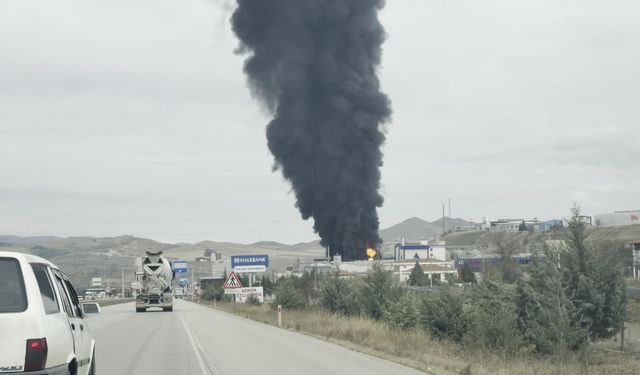 KIRIKKALE OSB'DE KİMYA FABRİKASINDA YANGIN