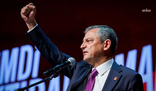 MELİH GÖKÇEK, ÖZGÜR ÖZEL'E 20 BİN LİRA TAZMİNAT ÖDEYECEK