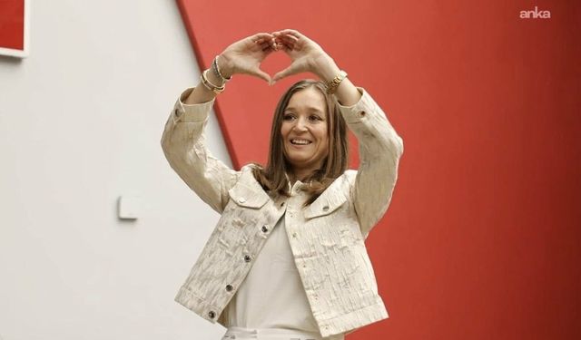 ŞEHZADELER BELEDİYE BAŞKANI GÜLŞAH DURBAY ENTÜBE EDİLDİ