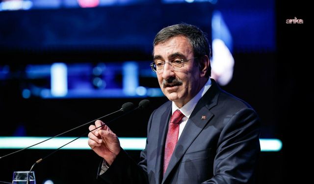 "VENEZUELA HALKININ YANINDA OLMAYA DEVAM EDECEĞİZ"