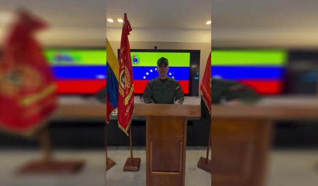 VENEZUELA'DAN TÜM ULUSAL SAVUNMA PLANLARI UYGULANSIN ÇAĞRISI