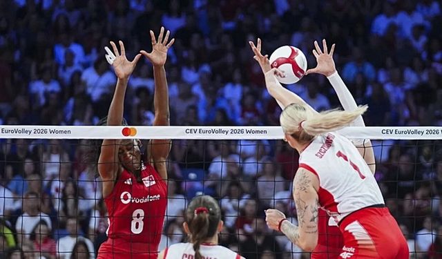 FİLENİN SULTANLARI POLONYA'YA 3-2 YENİLDİ