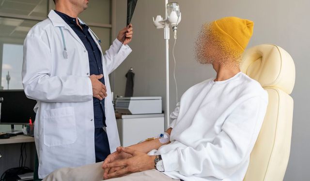 KEMOTERAPİ VE RADYOTERAPİ KALP-DAMAR SİSTEMİNİ ETKİLİYOR MU?