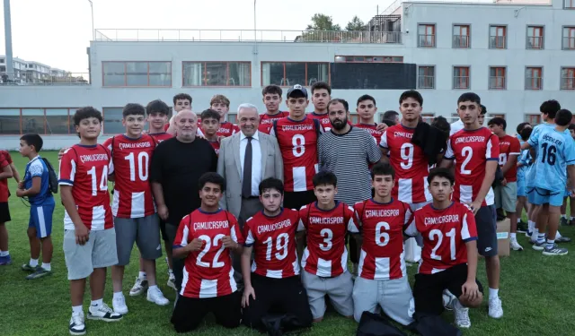NİLÜFER BELEDİYESİ'NDEN AMATÖR SPOR KULÜPLERİNE 3 MİLYON LİRALIK DESTEK