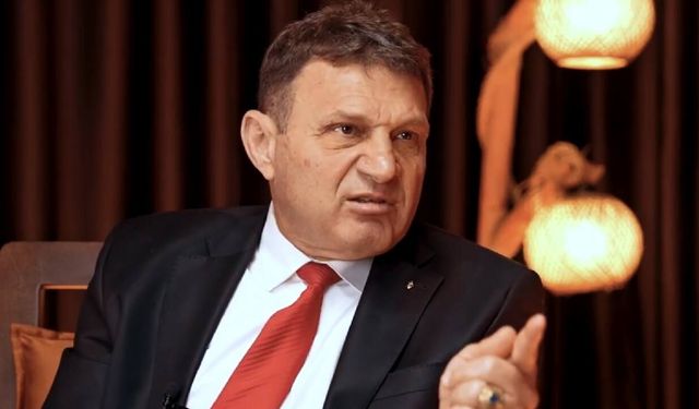 EMEKLİ TUĞAMİRAL TÜRKER ERTÜRK TUTUKLANDI