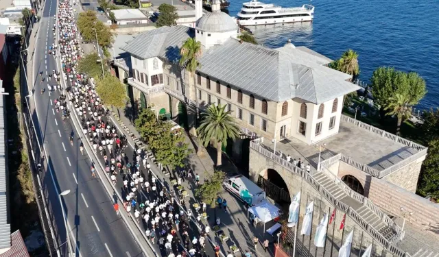 YEŞİLAY YARI MARATONU İSTANBUL'DA KOŞULDU
