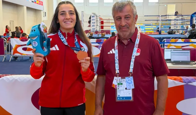 AKDENİZ OYUNLARINDA KADIN BOKSÖRÜMÜZDEN BAŞARI