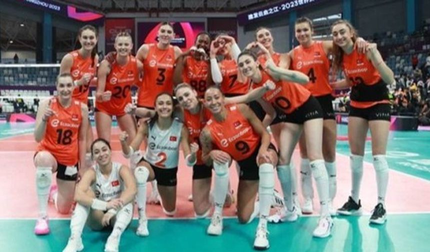 ECZACIBAŞI 3. KEZ DÜNYA ŞAMPİYONU