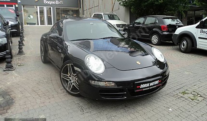 DORUK MOTORS-2005 PORSCHE 911 CARRERA SİYAH-SİYAH DOĞUŞ ÇIK