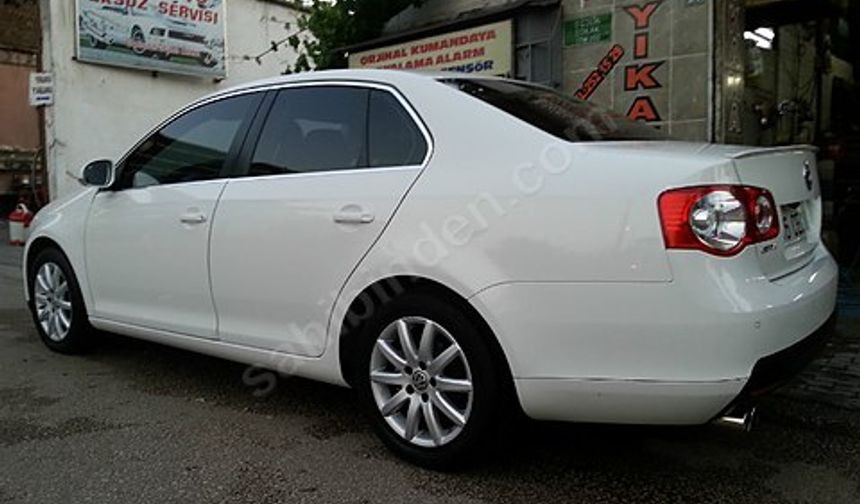 80.000 KM ŞEKER BEYAZI 2010 JETTA