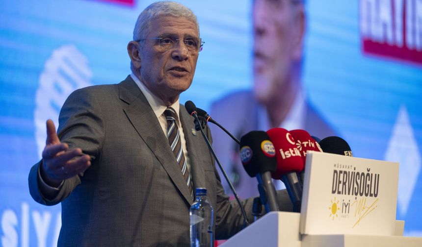 DERVİŞOĞLU: "CUMHURİYET BİR HİKAYEDİR, ÖZGÜRLÜKLE YAZILIR"