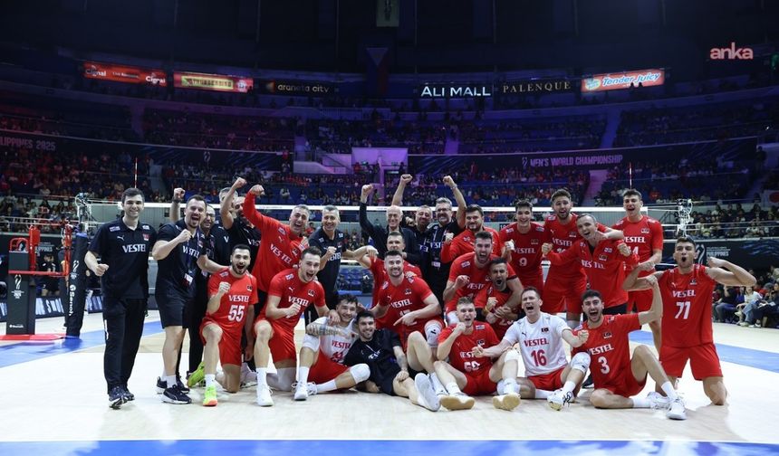 A MİLLİ ERKEK VOLEYBOL TAKIMI  JAPONYA'YI 3-0 YENDİ