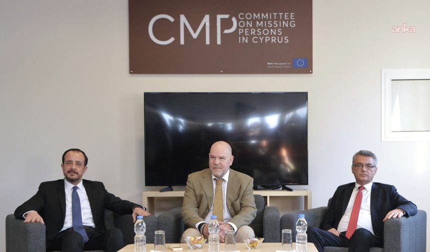 KIBRIS'TA FEDERAL ÇÖZÜME DÖNÜŞ SİNYALİ