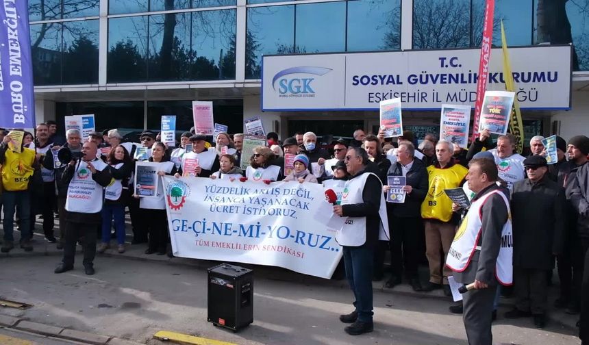 EMEKLİ VATANDAŞ SORDU: 30 GÜN NE YİYECEĞİM?