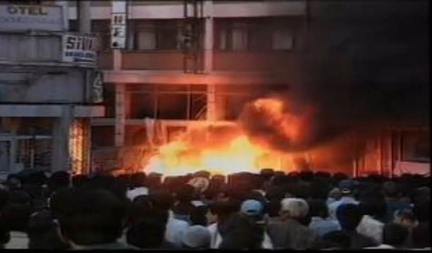 "2 TEMMUZ 1993’te YAŞANANLAR BİR KATLİAMDIR"