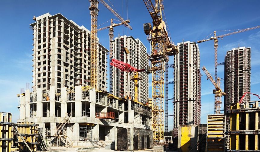 İNŞAAT SEKTÖRÜ 14 ÇEYREĞİN ARDINDAN KÜÇÜLDÜ