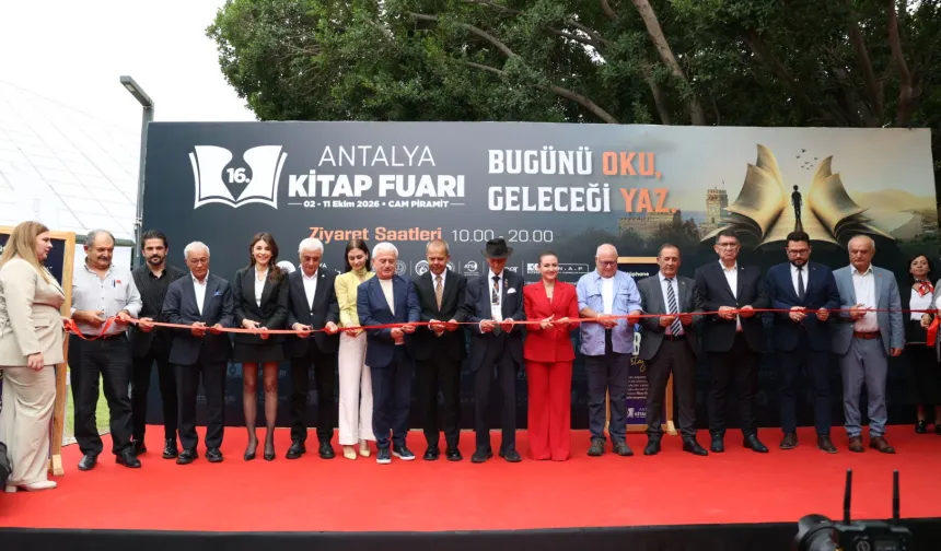 "16. ANTALYA KİTAP FUARI" KAPILARINI AÇTI